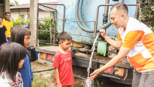 Rapid Response to Flood Disaster in West Kalimantan